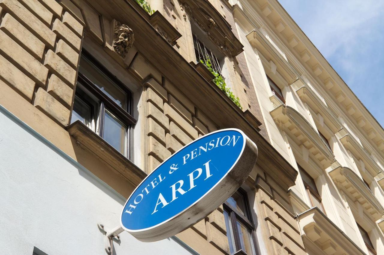 Hotel Pension Arpi Vienna Exterior photo